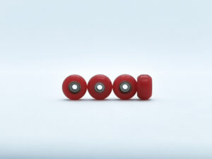 Product picture of red fingerboard wheels with bearings