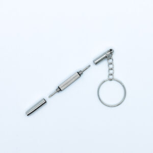 Product picture of keychain fingerboard tool in 3 parts
