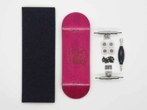 Product image of Pink Fingerboard Complete 32mm Mild Mold Logo